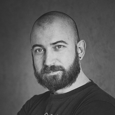 Антон Калашников